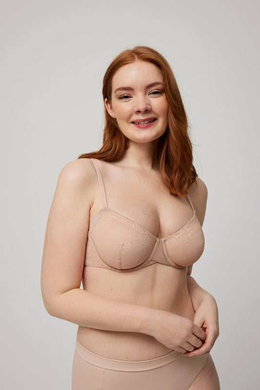 Wired padded bra